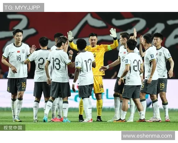 深入分析当今网络热门足球明星的影响力与魅力