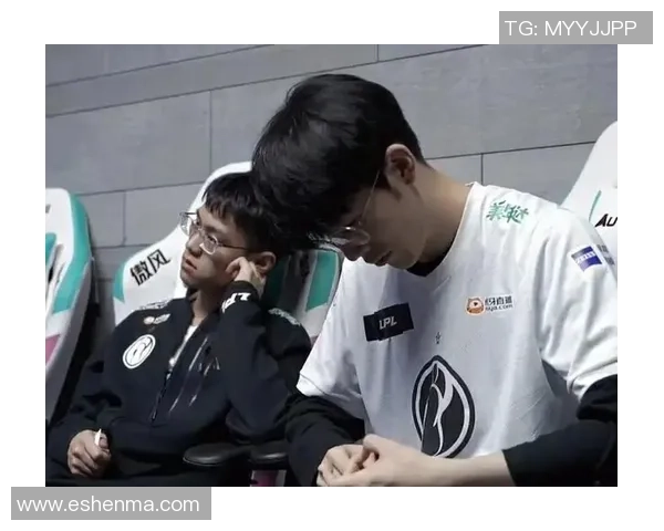 重庆网球队的崛起之路：从默默无闻到世界舞台的辉煌历程